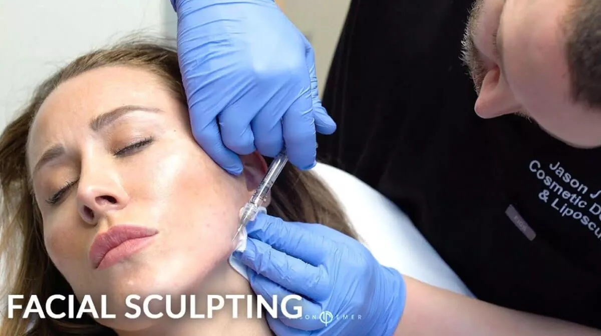 FEMALE FACIAL SCULPTING OF THE JAWLINE AND CHIN WITH FILLERS